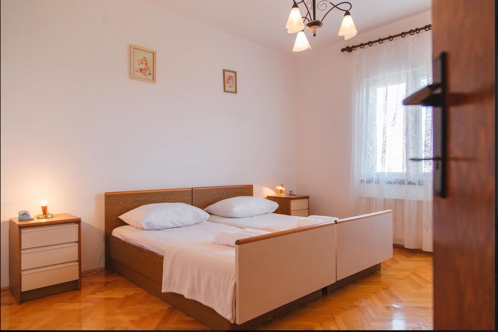 House Mariposa Hotel Trogir Ngoại thất bức ảnh