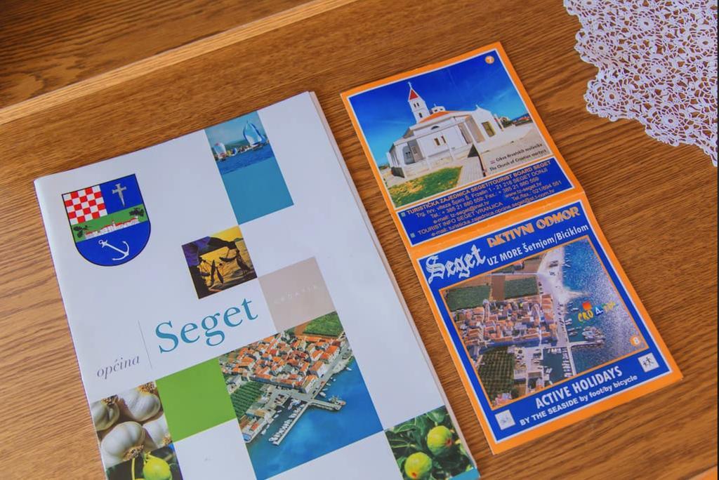 House Mariposa Hotel Trogir Ngoại thất bức ảnh