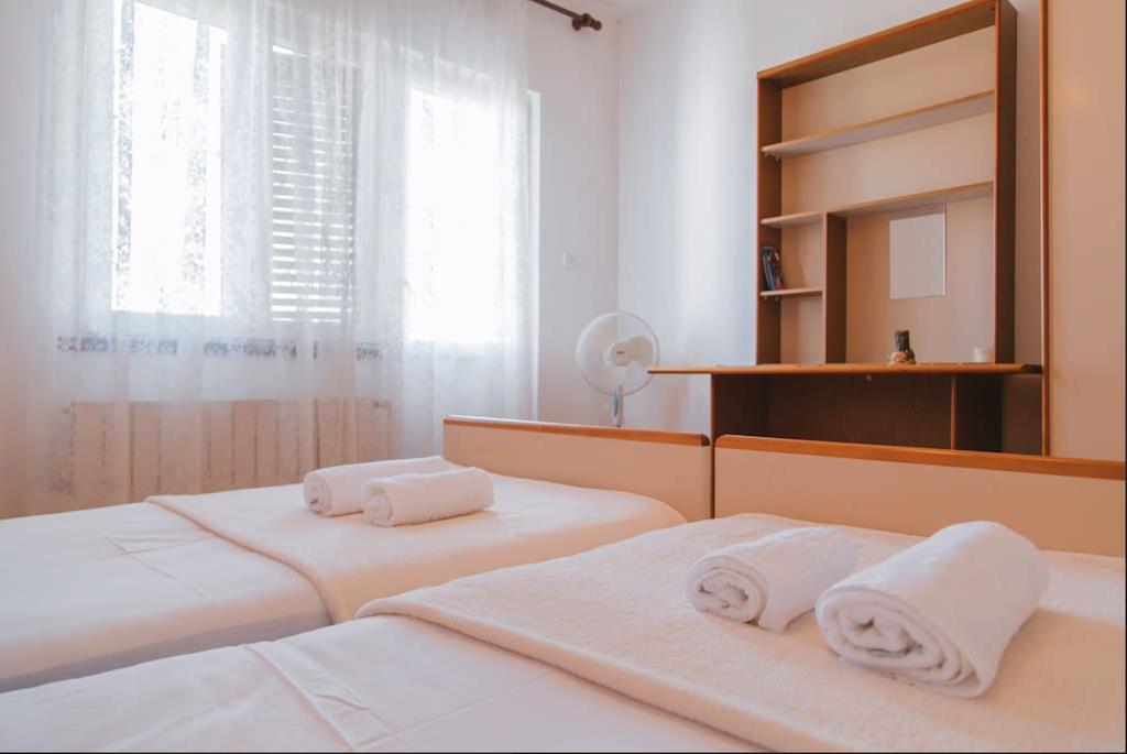 House Mariposa Hotel Trogir Ngoại thất bức ảnh