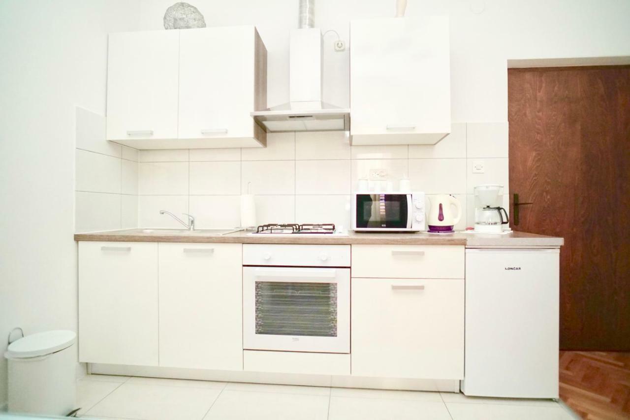House Mariposa Hotel Trogir Ngoại thất bức ảnh