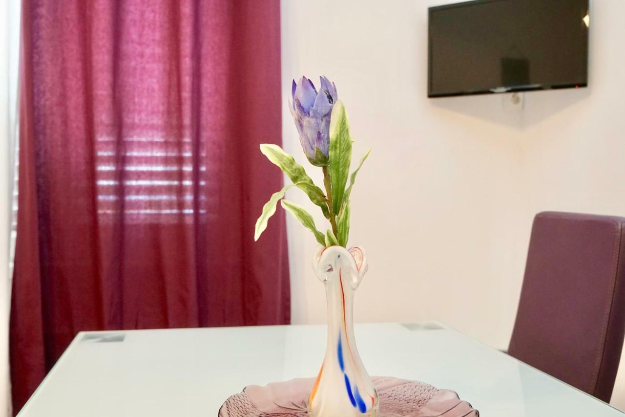 House Mariposa Hotel Trogir Ngoại thất bức ảnh